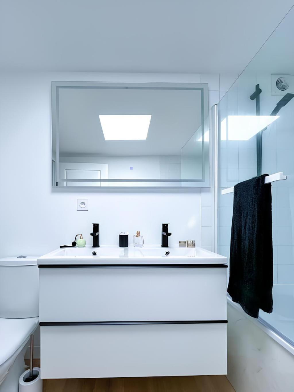 Fontenelle Appartement Calme Et Lumineux Rouen, Cathedrale "Menage & Linge Inclus " エクステリア 写真